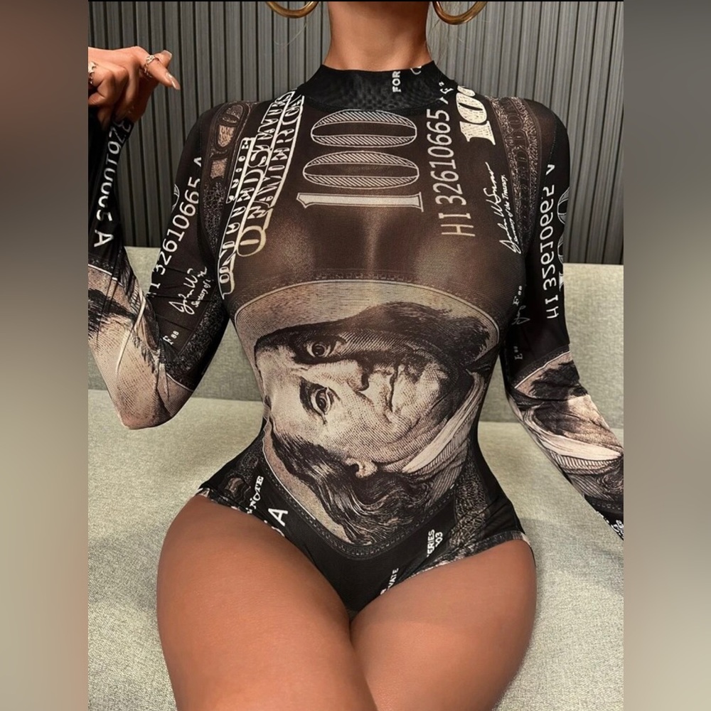Benjamin Franklin Money Print Dollar Sign Sheet Long Sleeve Bodysuit Medium